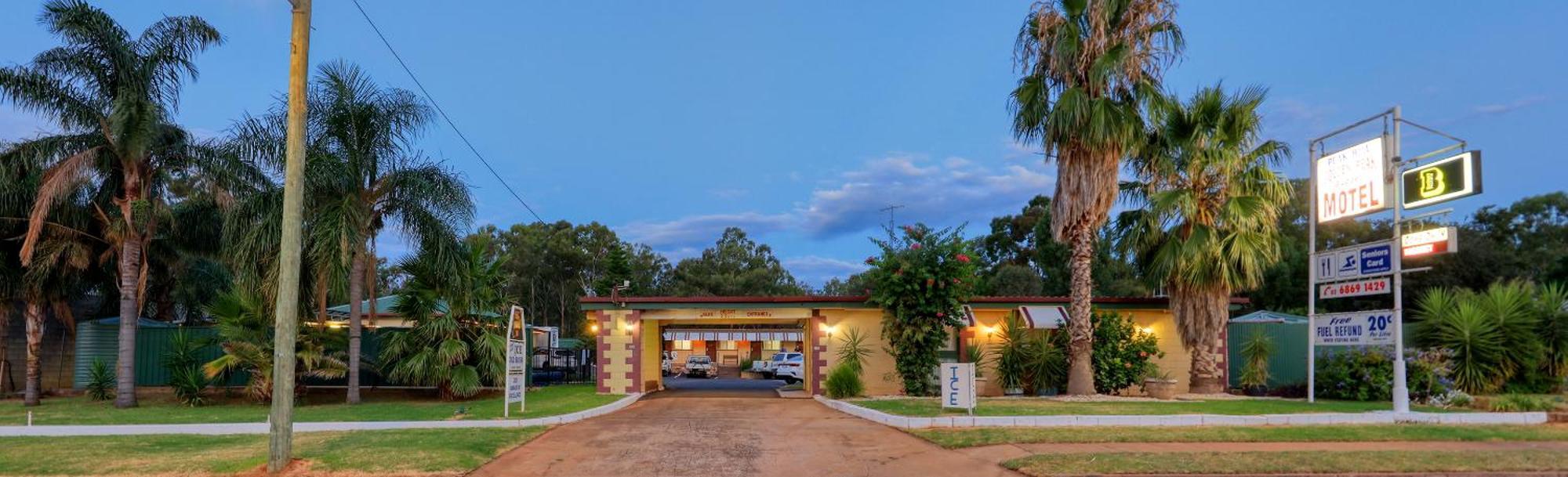 Golden Peak Motel Peakhill Peak Hill Extérieur photo