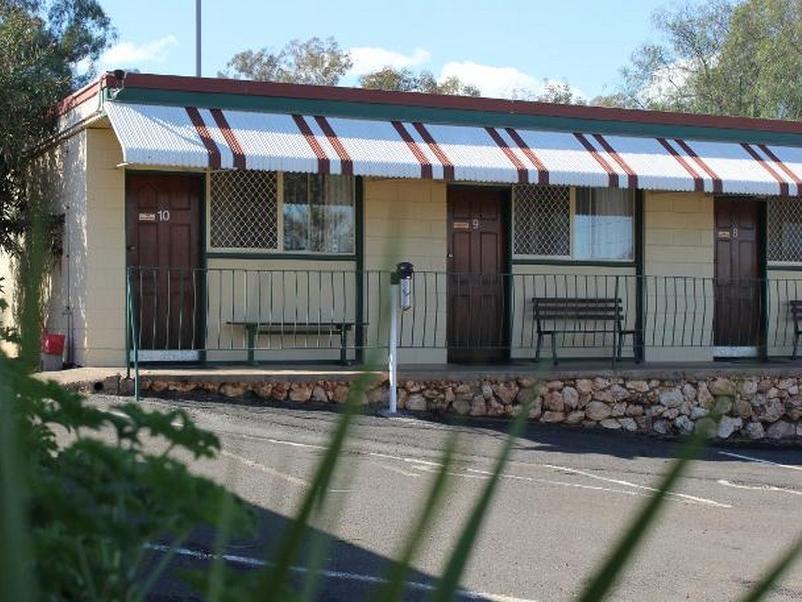 Golden Peak Motel Peakhill Peak Hill Extérieur photo
